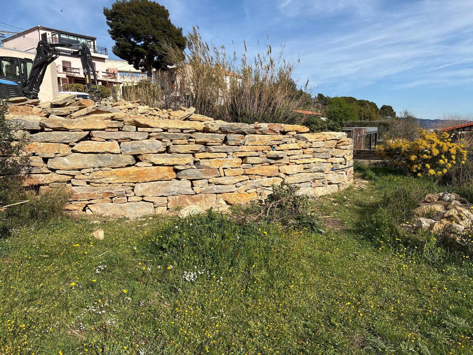 Mur de soutènement en pierre - réalisation 2